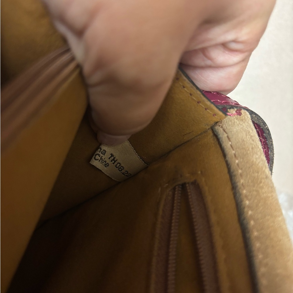 Patricia Nash Leather Crossbody Bag - Picture 13 of 16